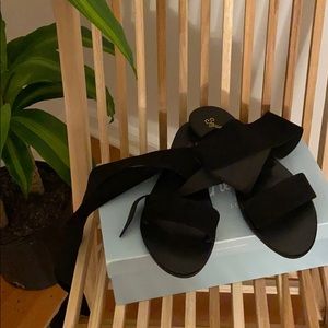 MWT Seychelles Cruising Sandal | Black | 8